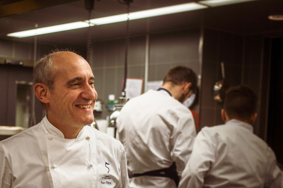 Paco Perez Michelin Sternkoch des Restaurant Cinco in Berlin